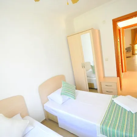 Tuerkbuekue Kirlangic Evleri Tatil Evi